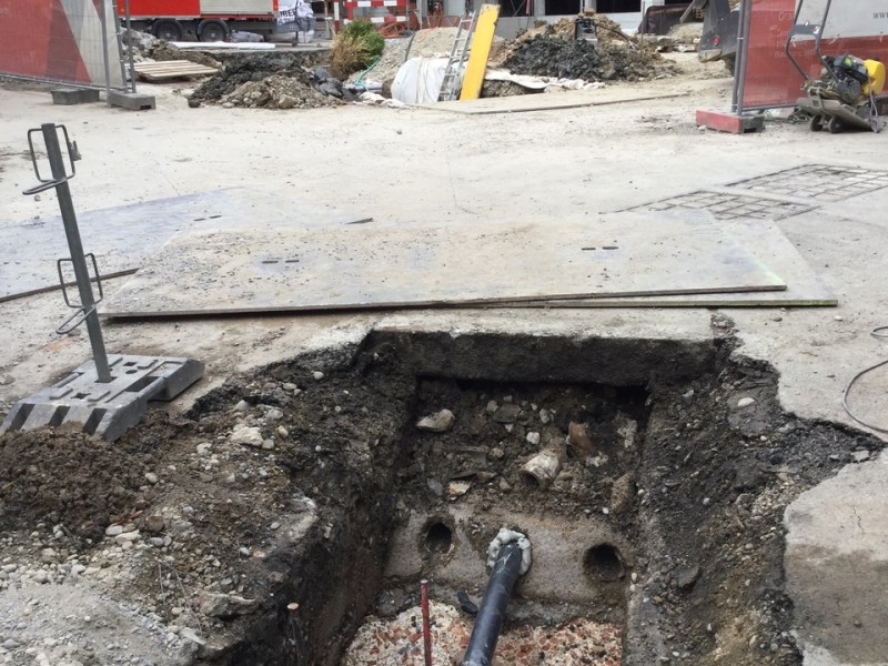 (F) 22. September: Freibad&nbsp;angeknabbert?