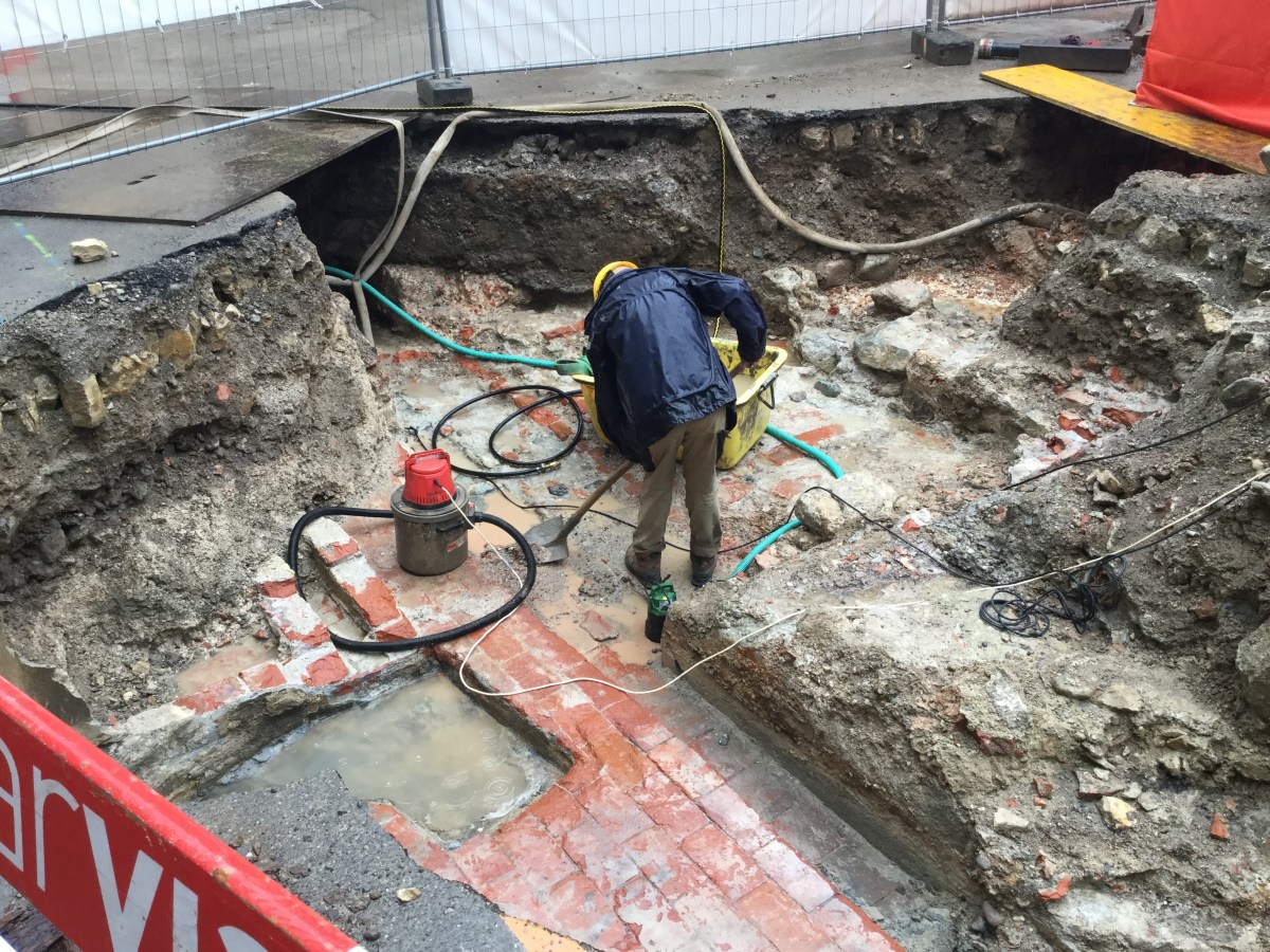 (G) 24.10.20 Das Freibad ist tatsächlich&nbsp;da!